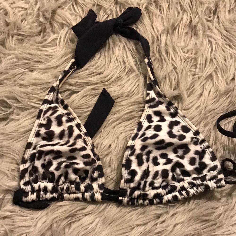Hurley Black Leopard/Cheetah Bikini Top M